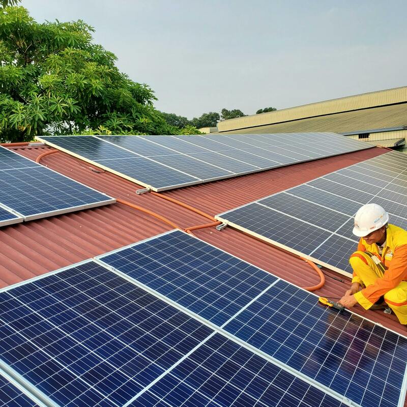 Mantenimiento preventivo en paneles solares